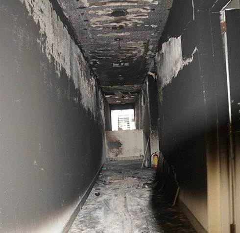 Vụ cháy chung cư Carina Plaza: Khi nào cư dân được về nhà?